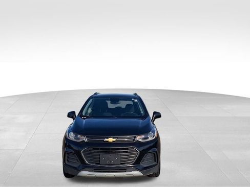 Used 2019 Chevrolet Trax LT image 3