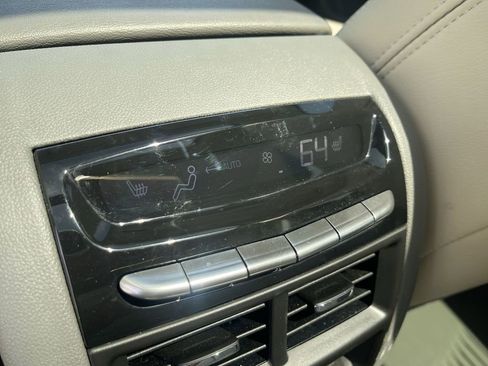 Used 2023 Cadillac XT5 Premium Luxury w/ LPO, Floor Liner Package FWD image 31