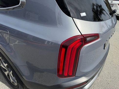 Used 2022 Kia Telluride EX w/ Towing Package image 34