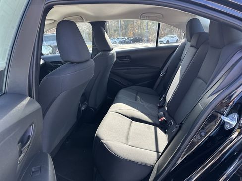 Certified 2024 Toyota Corolla LE image 30