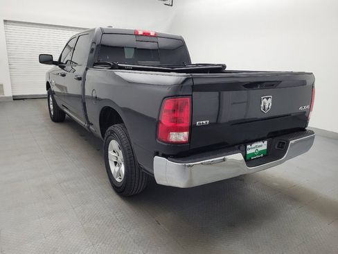 Used 2019 RAM 1500 Classic SLT image 5