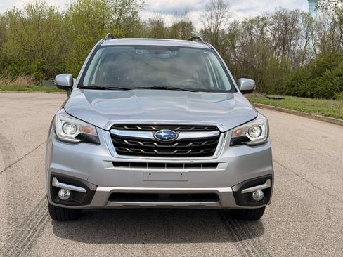 Used 2017 Subaru Forester 2.5i Touring AWD/4WD image 29