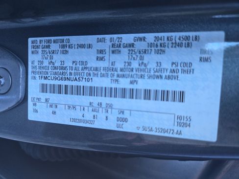 Certified 2022 Ford Escape SE image 27