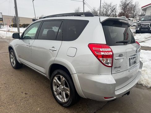 Used 2009 Toyota RAV4 Sport image 3