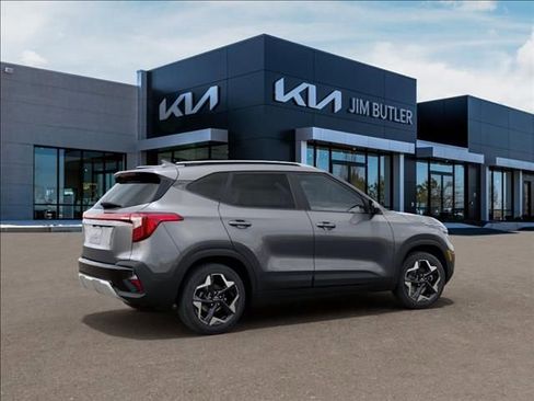 New 2026 Kia Seltos S FWD image 6