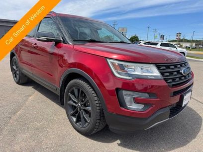 Used 2017 Ford Explorer XLT w/ Equipment Group 202A