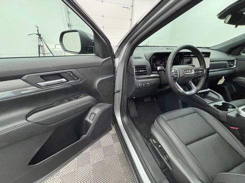 New 2026 GMC Terrain Elevation w/ Elevation Premium Package image 17