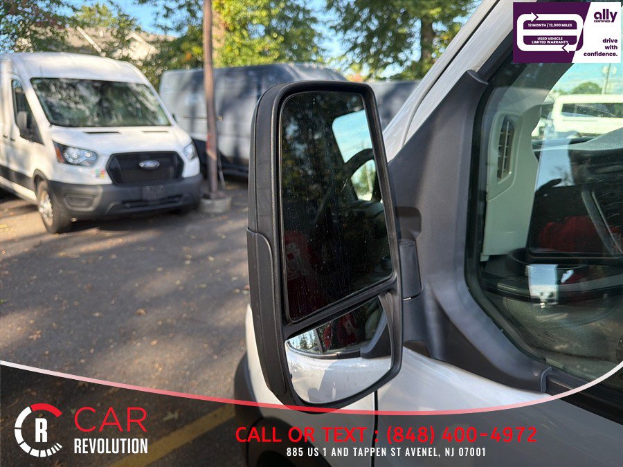 Used 2020 Ford Transit 250 Medium Roof RWD image 27