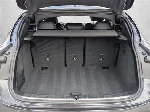 Used 2025 BMW X4 xDrive30i image 6