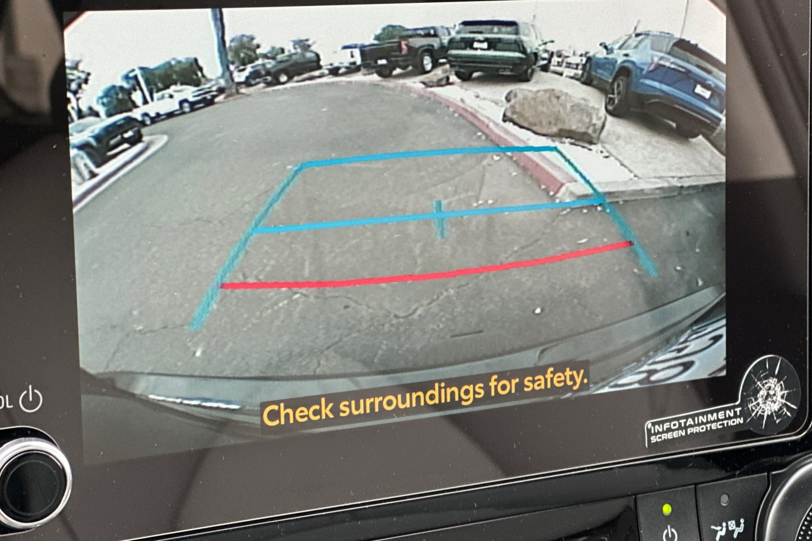 Used 2025 Toyota Highlander XLE AWD/4WD image 28