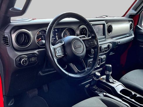 Used 2021 Jeep Gladiator Sport AWD/4WD image 18