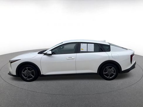Used 2025 Kia K4 FWD image 10