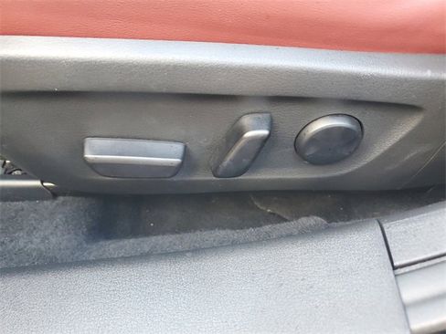 Used 2024 MAZDA MAZDA3 s image 20