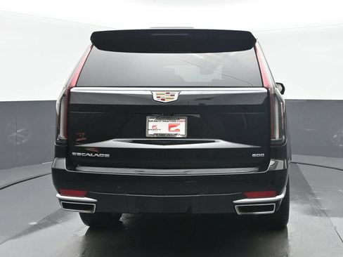 Used 2023 Cadillac Escalade Premium Luxury AWD/4WD image 4