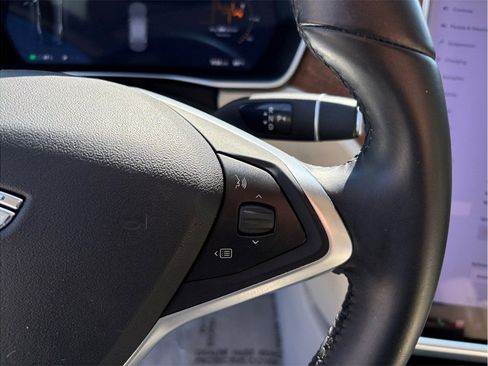 Used 2018 Tesla Model S 75D image 25