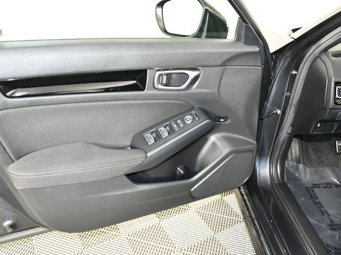 Certified 2025 Honda Civic Sport image 35