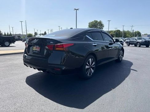 Used 2020 Nissan Altima 2.5 SL FWD image 7