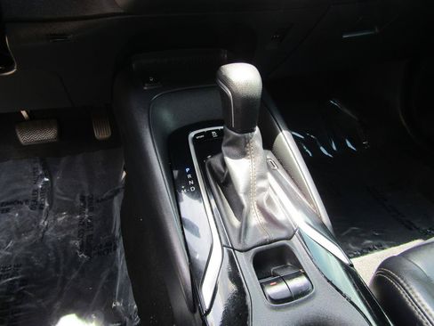 Used 2021 Toyota Corolla XSE w/ Carpet Mat Package (TMS) FWD image 19