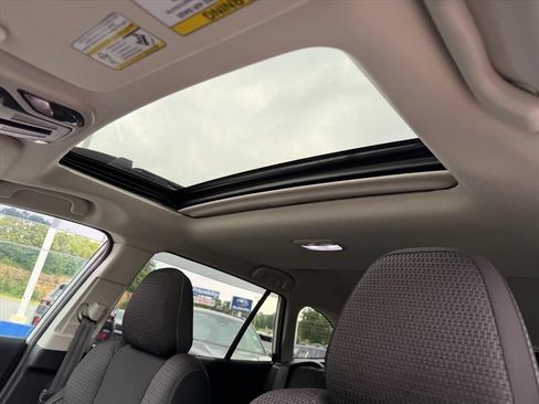 Certified 2025 Subaru Outback Premium AWD/4WD image 18