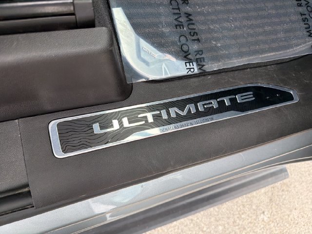 Used 2024 GMC Sierra 2500 Denali Ultimate AWD/4WD image 38