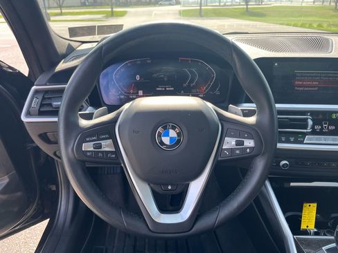 Used 2020 BMW 330i xDrive Sedan w/ Convenience Package image 16