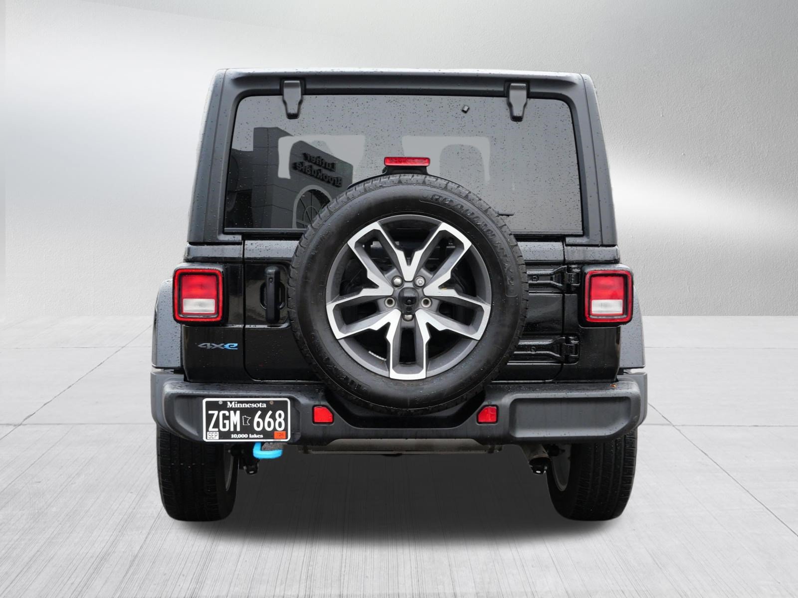 Used 2024 Jeep Wrangler Unlimited w/ Convenience Group AWD/4WD image 7
