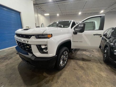 Used 2022 Chevrolet Silverado 2500 Custom w/ Snow Plow Prep/Camper Package image 8