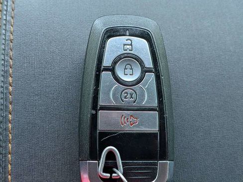 Used 2024 Ford Bronco Badlands AWD/4WD image 29