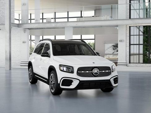 New 2026 Mercedes-Benz GLB 250 4MATIC image 9
