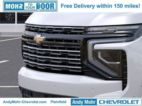 New 2025 Chevrolet Suburban High Country image 13