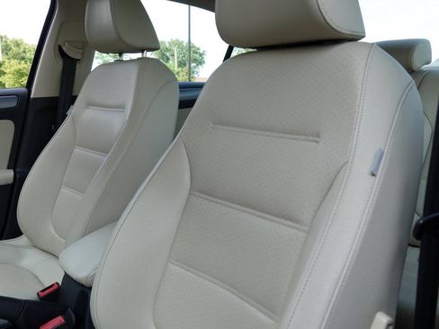 Used 2014 Volkswagen Jetta TDI FWD image 57