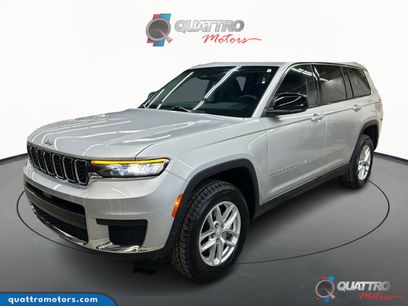 Used 2023 Jeep Grand Cherokee L Laredo