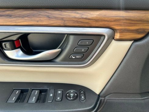 Used 2017 Honda CR-V EX-L image 17