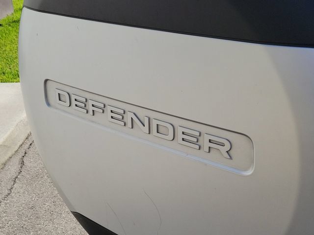 Used 2024 Land Rover Defender 130 S AWD/4WD image 7