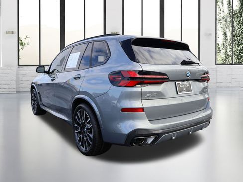 Used 2026 BMW X5 xDrive40i w/ M Sport Package image 3
