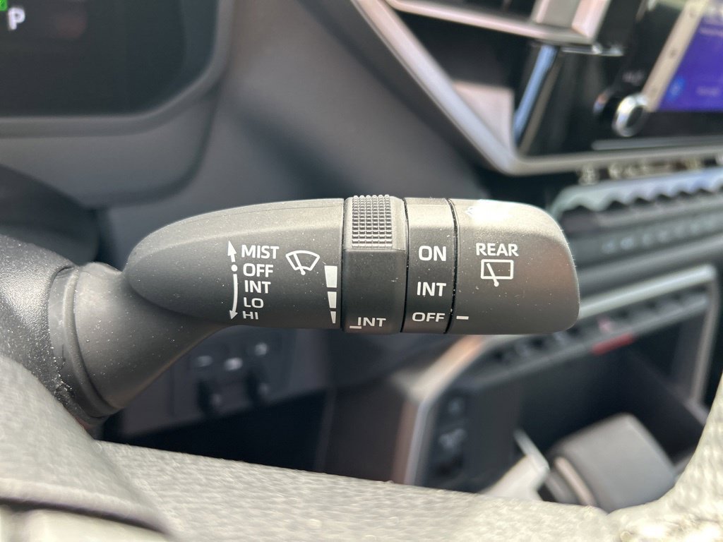 Used 2025 Toyota Sequoia SR5 AWD/4WD image 30