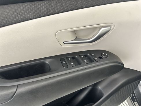 Used 2023 Hyundai Tucson SEL w/ Convenience Package FWD image 13