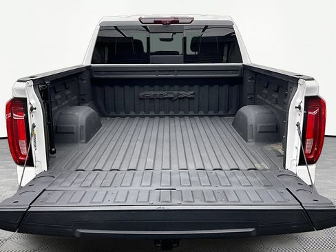 Used 2023 GMC Sierra 1500 AT4X w/ AT4X AEV Edition AWD/4WD image 18