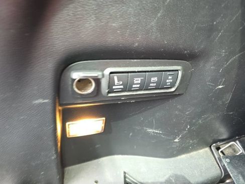 Used 2016 Ford Explorer Limited AWD/4WD image 12