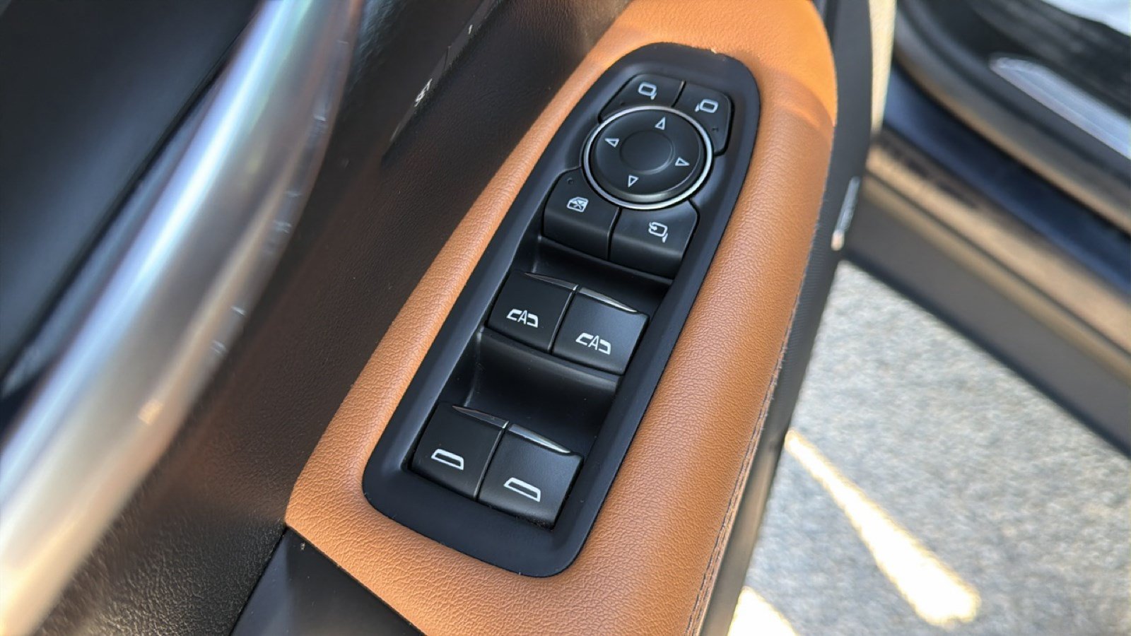 Used 2021 Cadillac XT5 Premium Luxury FWD image 8