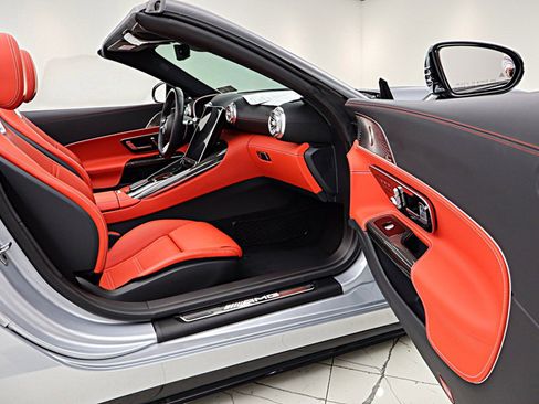 Used 2024 Mercedes-Benz SL 63 AMG 4MATIC image 42