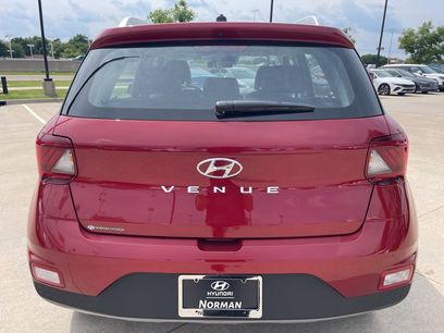 New 2025 Hyundai Venue Limited