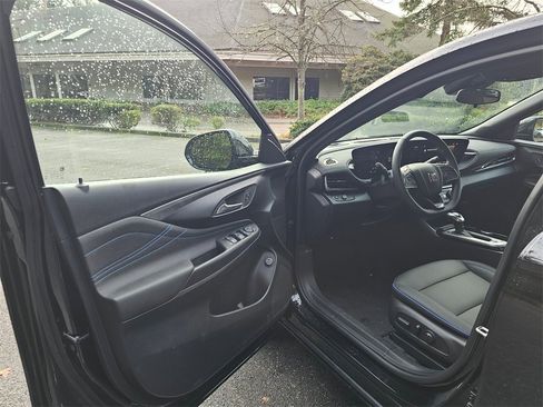 New 2025 Buick Envista Sport Touring w/ Convenience I Package image 21