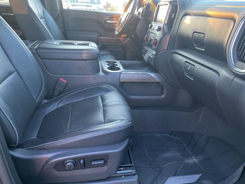 Used 2020 Chevrolet Silverado 1500 High Country image 12