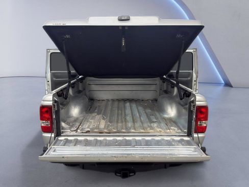 Used 2009 Ford Ranger FX4 image 11