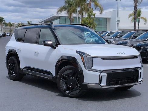 Used 2026 Kia EV9 GT-Line AWD/4WD image 2