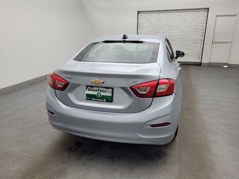 Used 2017 Chevrolet Cruze LS image 7