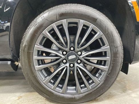 Used 2025 Cadillac Escalade Sport Platinum image 34