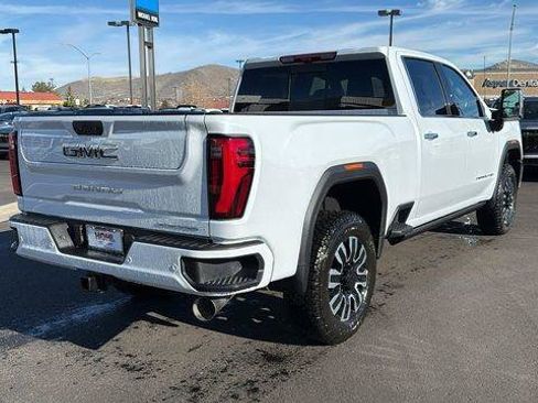 New 2026 GMC Sierra 2500 Denali Ultimate image 3