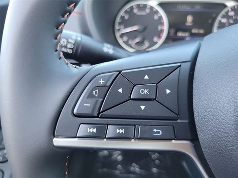 New 2025 Nissan Sentra SR w/ Trunk Package image 5